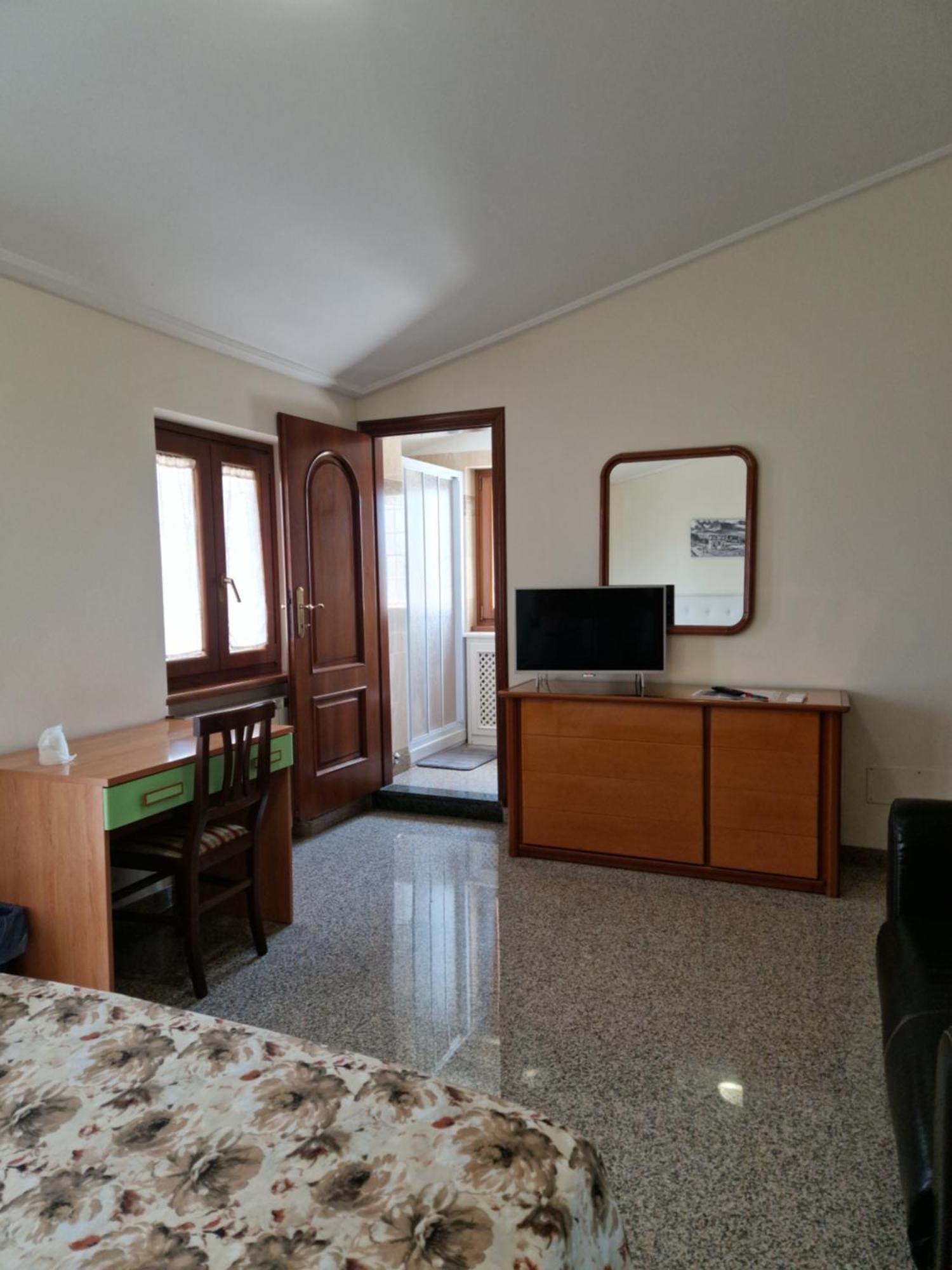 Castelbarco House B Hotel Roma Exterior foto